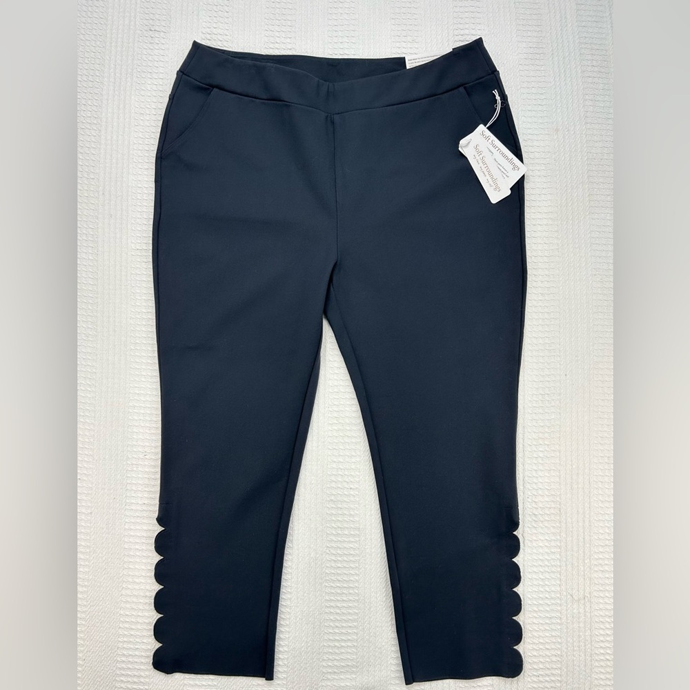Soft Surroundings Sadie Scalloped Ankle Pants Black Size 1X, NWT - Picture 2 of 16